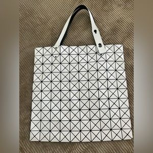 white medium bao bao issy miyake purse